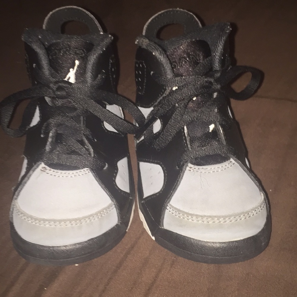 Kids 8C Air Jordan shoes